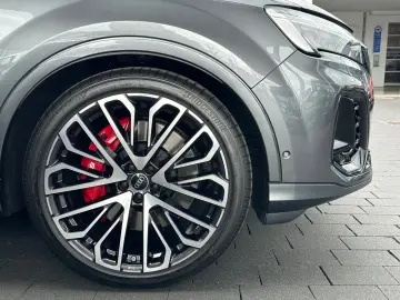 AUDI SQ7 4.0 TFSI quattro