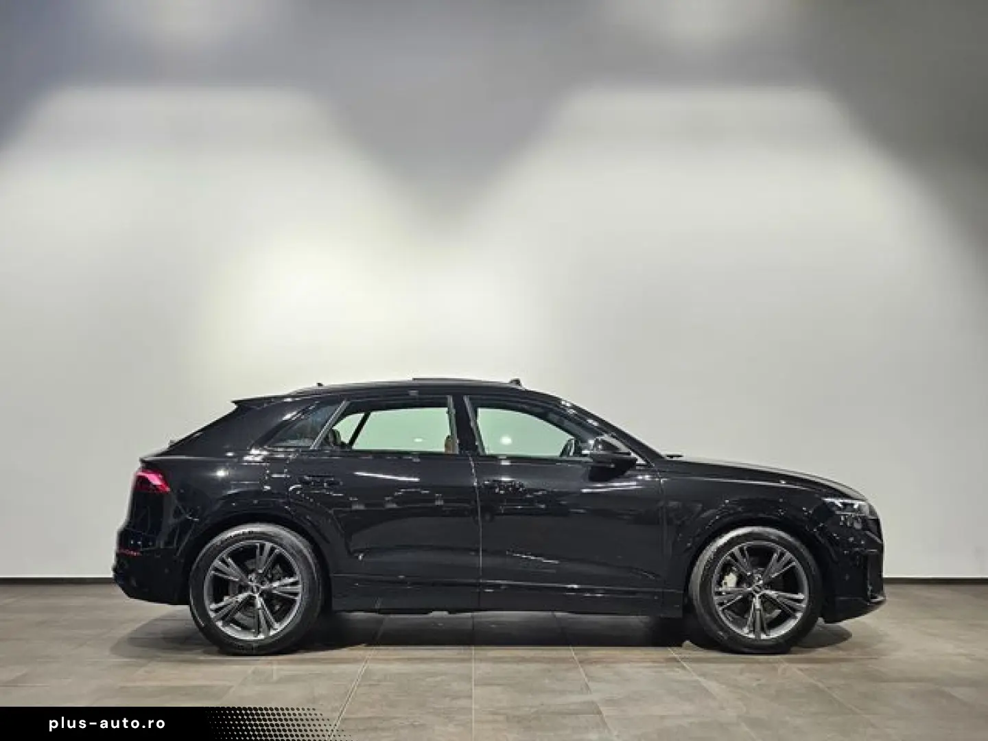 AUDI Q8 50 TDI S Line