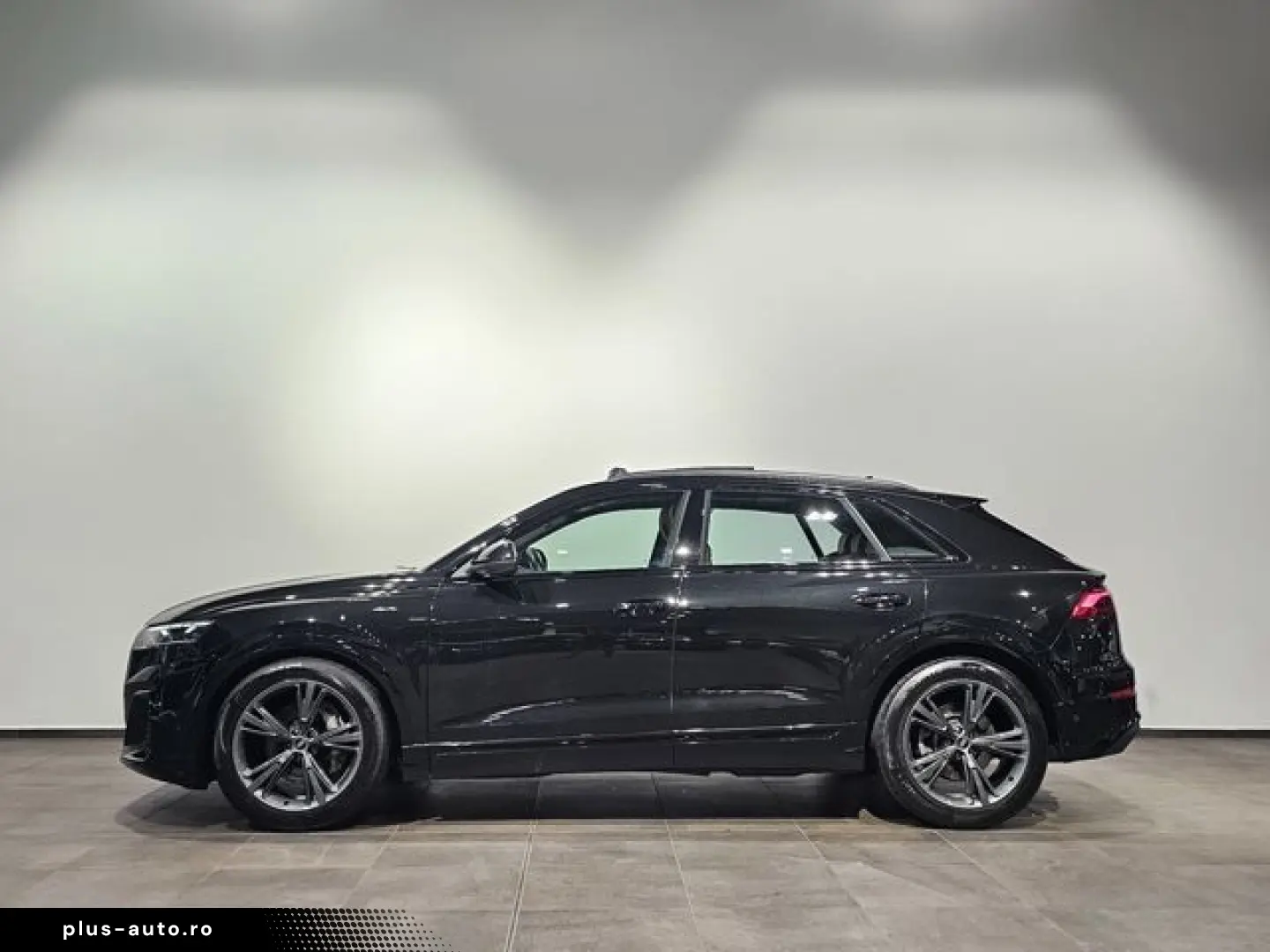 AUDI Q8 50 TDI S Line