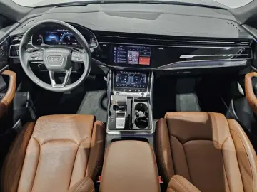 AUDI Q8 50 TDI S Line