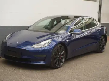 Tesla Model 3 Performance