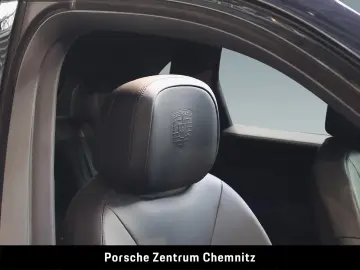 Porsche Cayenne Black Edition