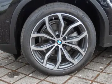 BMW X4 xDrive20d Navi LED RFK Leder e-Sitze