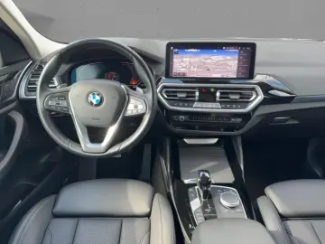 BMW X4 xDrive20i LED RFK Sportsitze Navi Prof. DAB