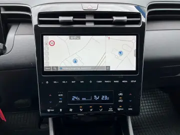 HYUNDAI Tucson 1.6CRDI 48V Mild-Hybrid 4WD Navi Kamera L