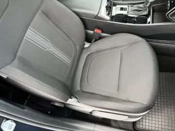 HYUNDAI Tucson 1.6CRDI 48V Mild-Hybrid 4WD Navi Kamera L