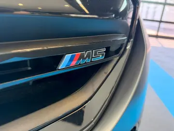 BMW M5xDrive M Carbon Keramik B&W21 Schnitzer 20 21Z