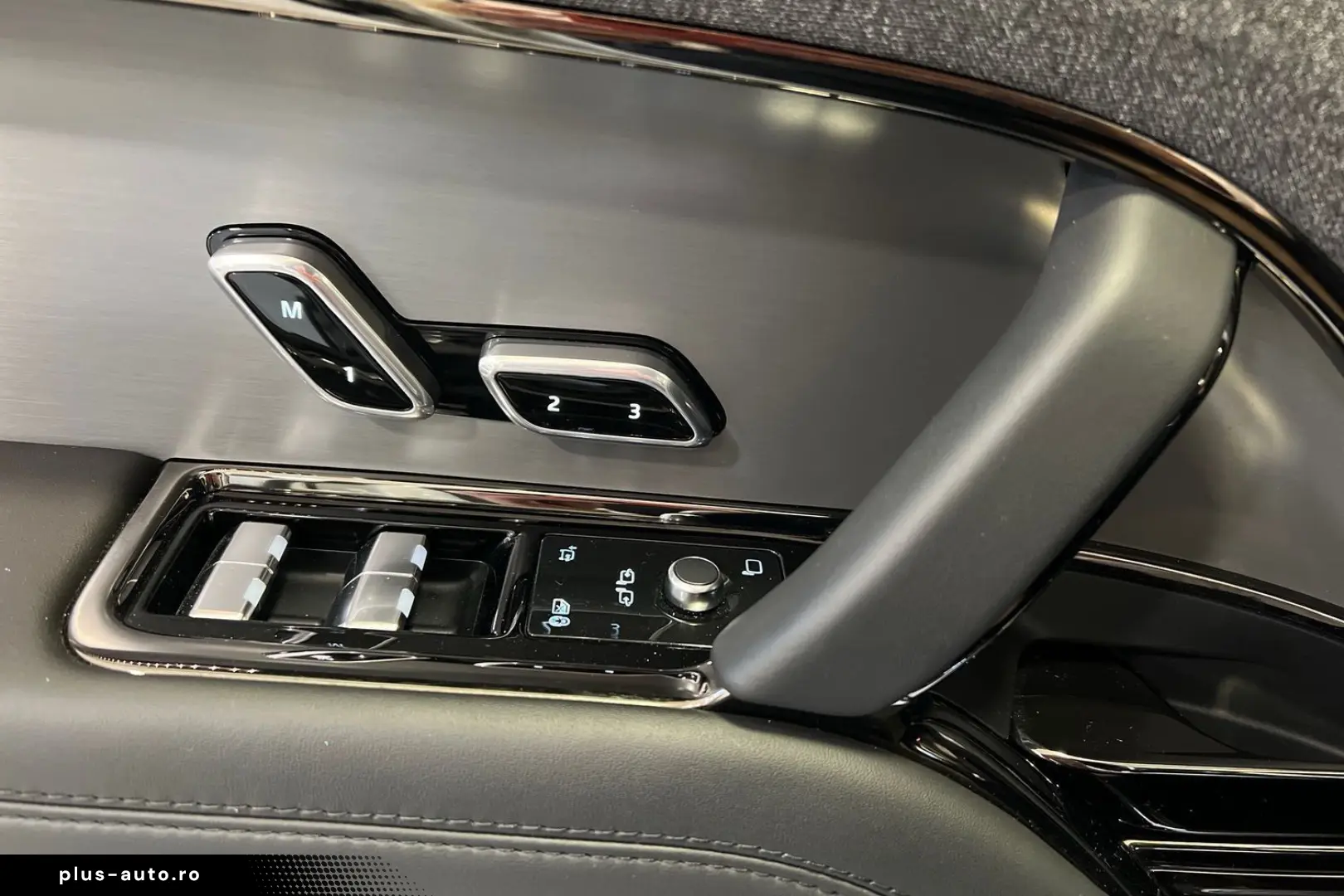 LAND ROVER Range Rover Sport P460e Dynamic SE