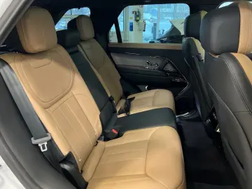 LAND ROVER Range Rover Sport P460e Dynamic SE