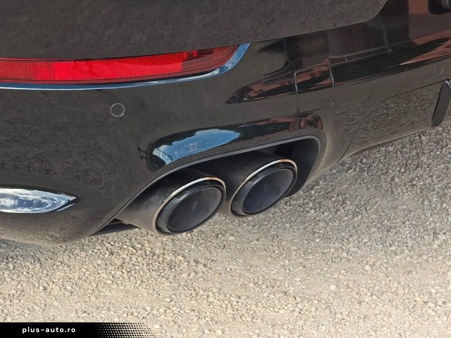 PORSCHE Cayenne Coupe GTS (Porsche Approved)