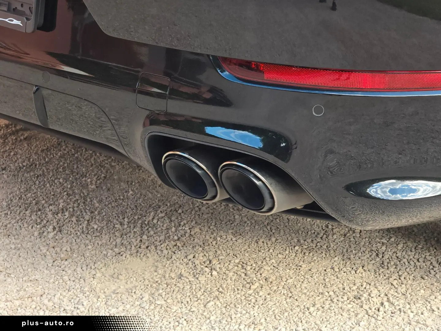 PORSCHE Cayenne Coupe GTS (Porsche Approved)