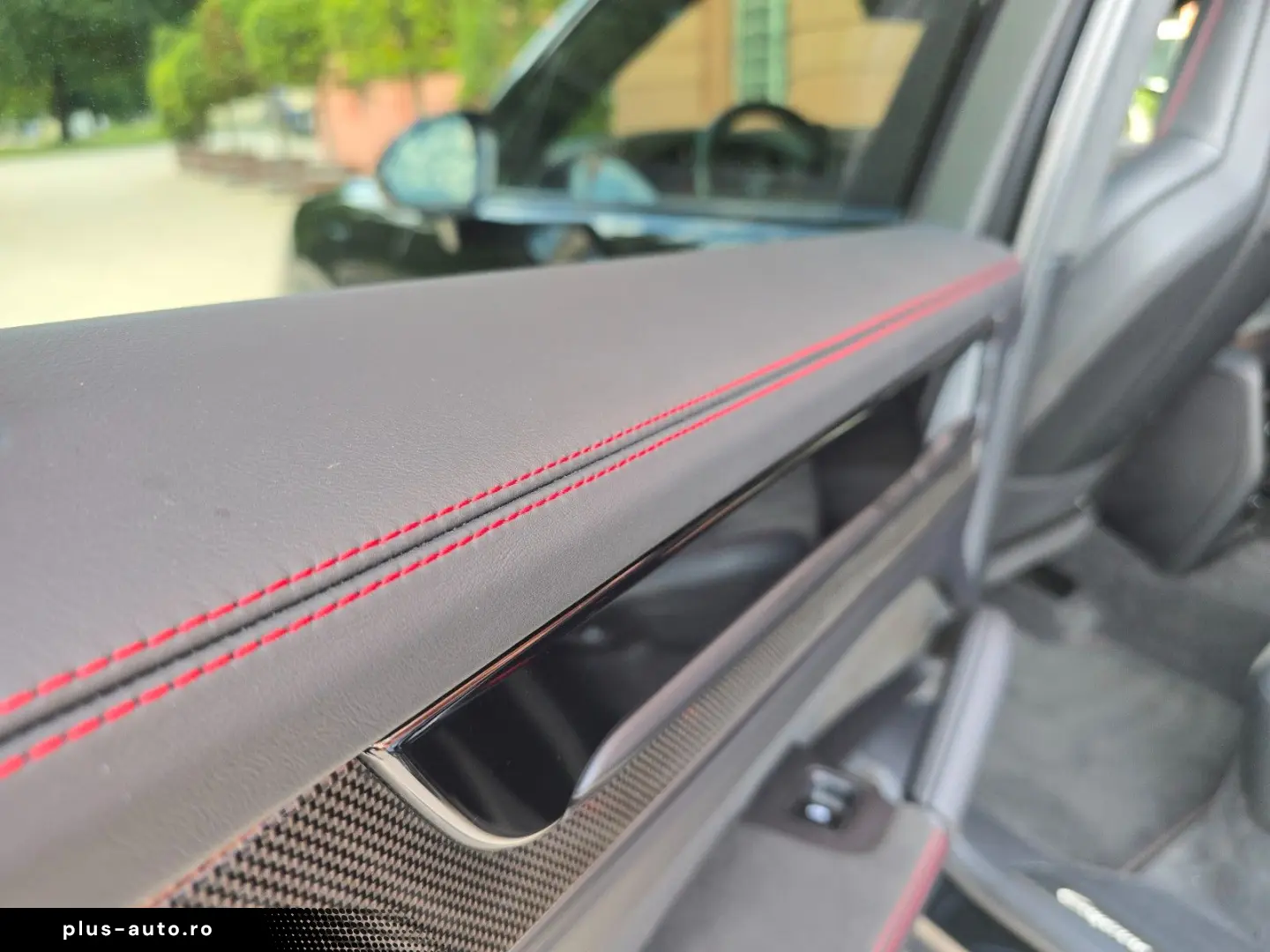 PORSCHE Cayenne Coupe GTS (Porsche Approved)