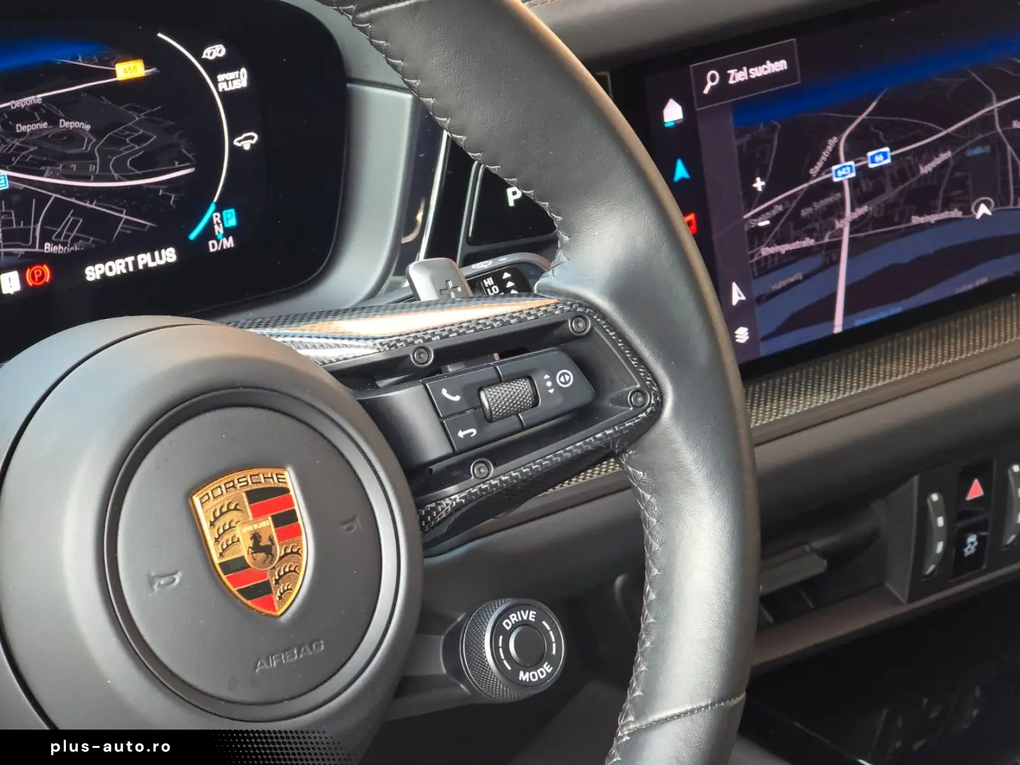 PORSCHE Cayenne Coupe GTS (Porsche Approved)