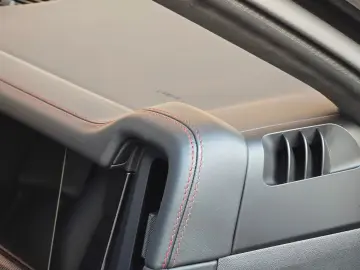 PORSCHE Cayenne Coupe GTS (Porsche Approved)