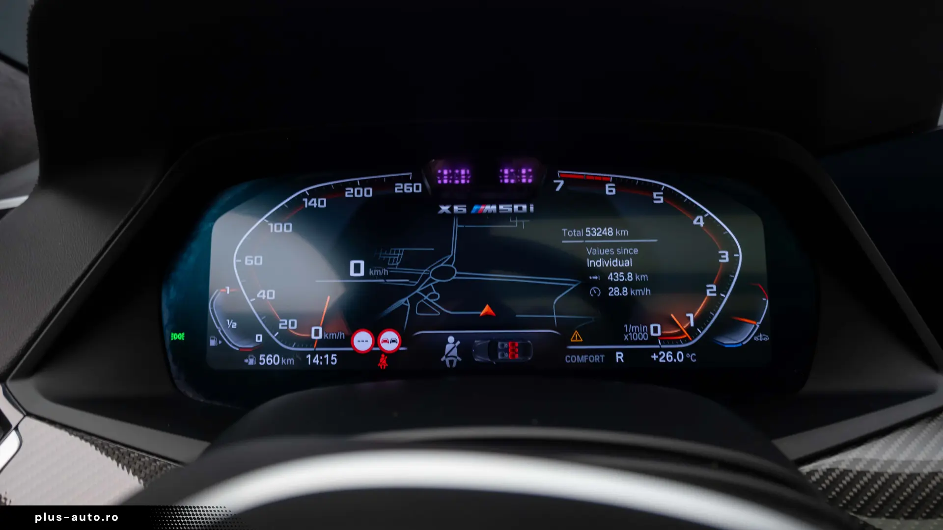 BMW X6 M50i