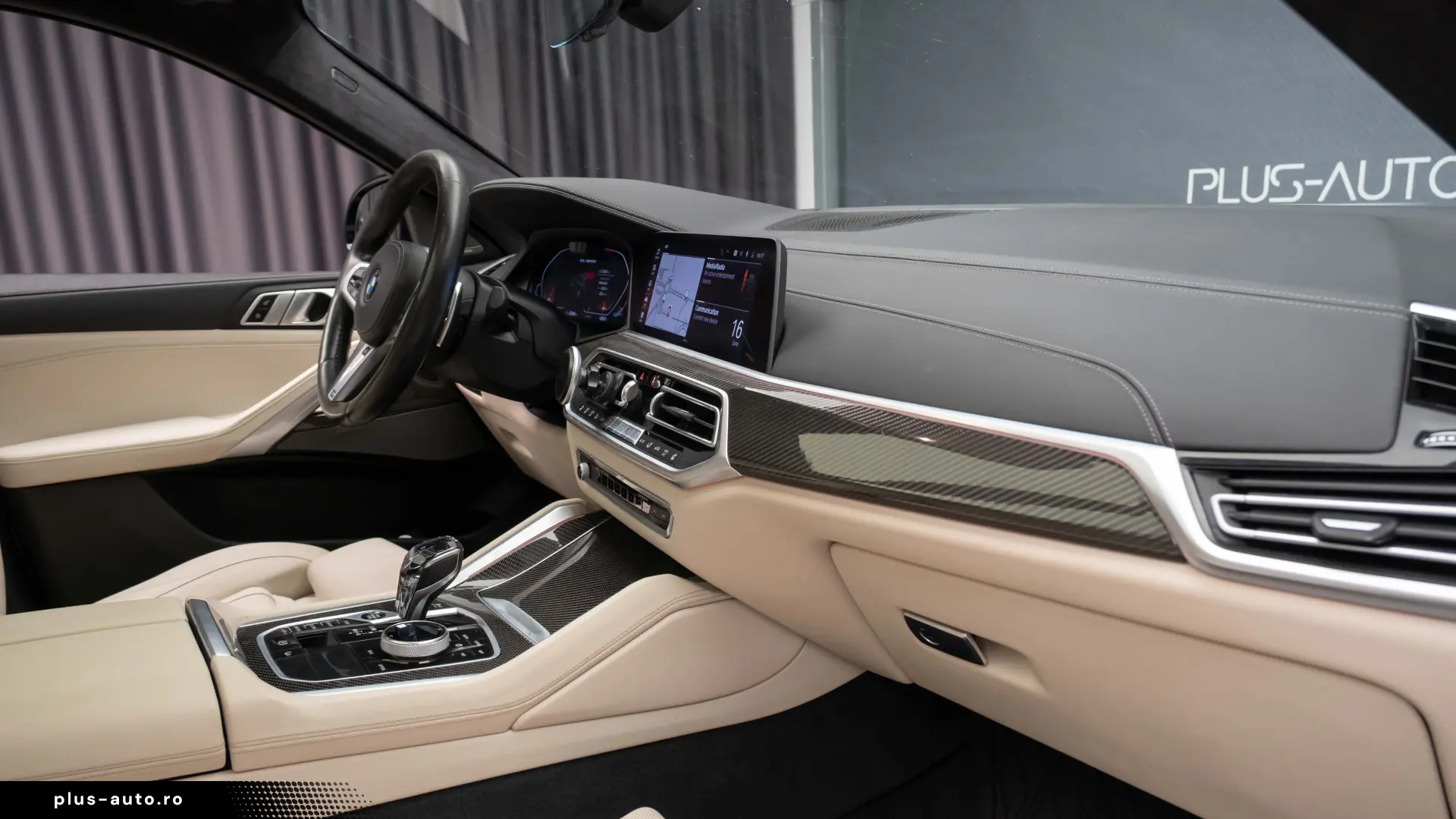 BMW X6 M50i