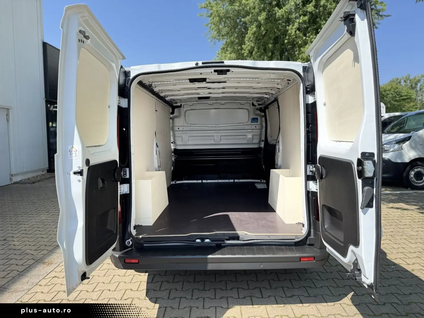 RENAULT Trafic Komfort L2H1 3 1t dCi 150PS LED KLIMA TP