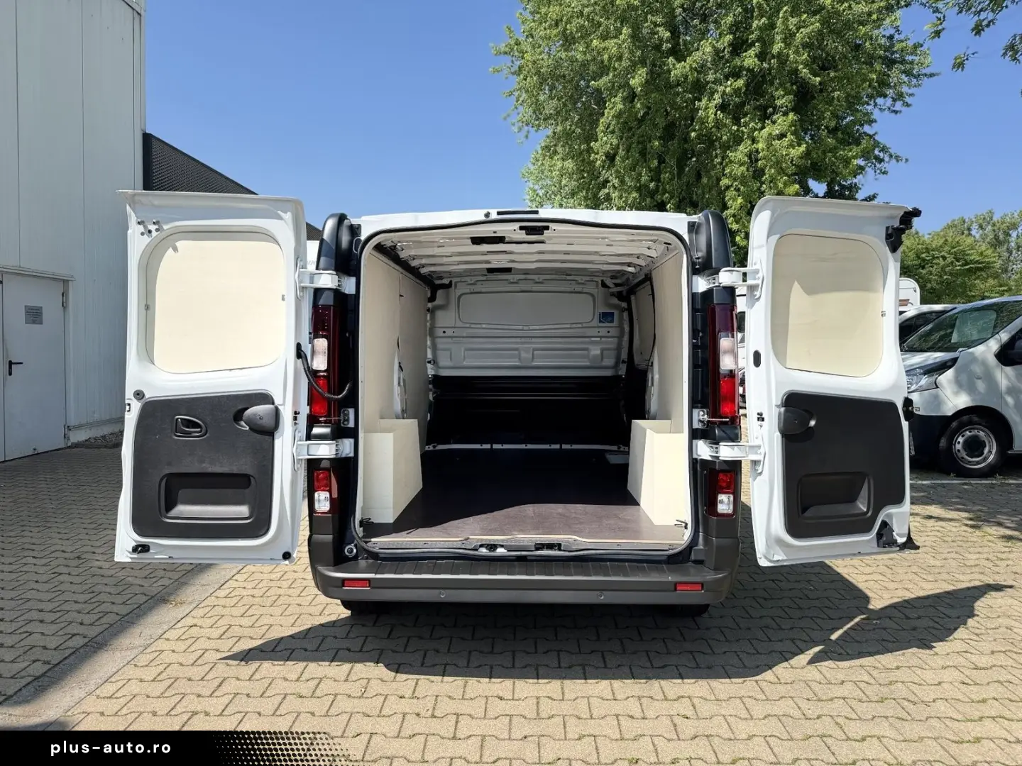 RENAULT Trafic Komfort L2H1 3 1t dCi 150PS LED KLIMA TP