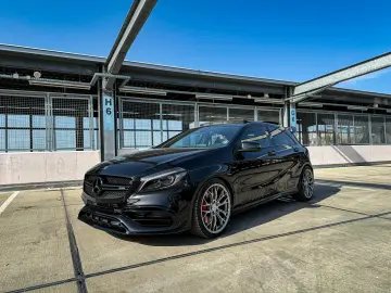 Mercedes-Benz A 45 AMG