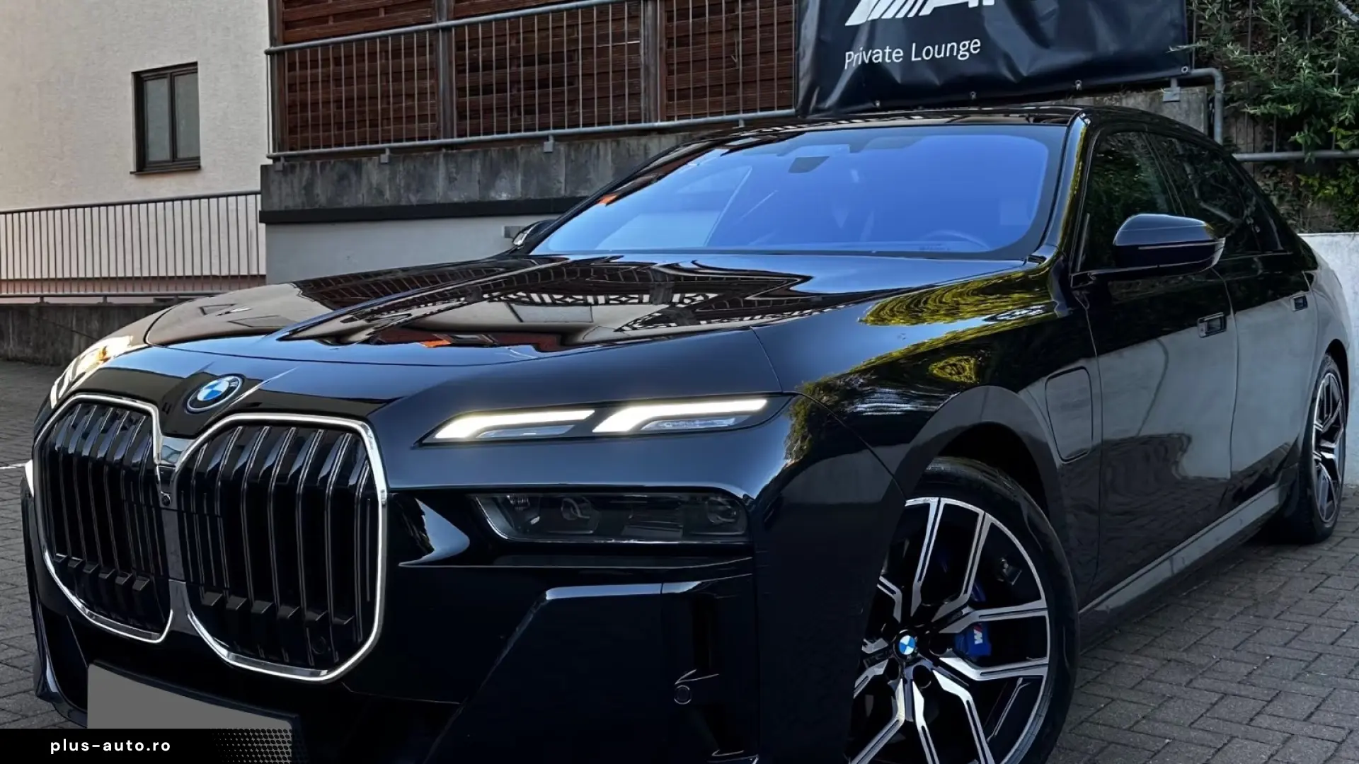 BMW 750e xDrive M TV Sky-Lounge Masaj Executive