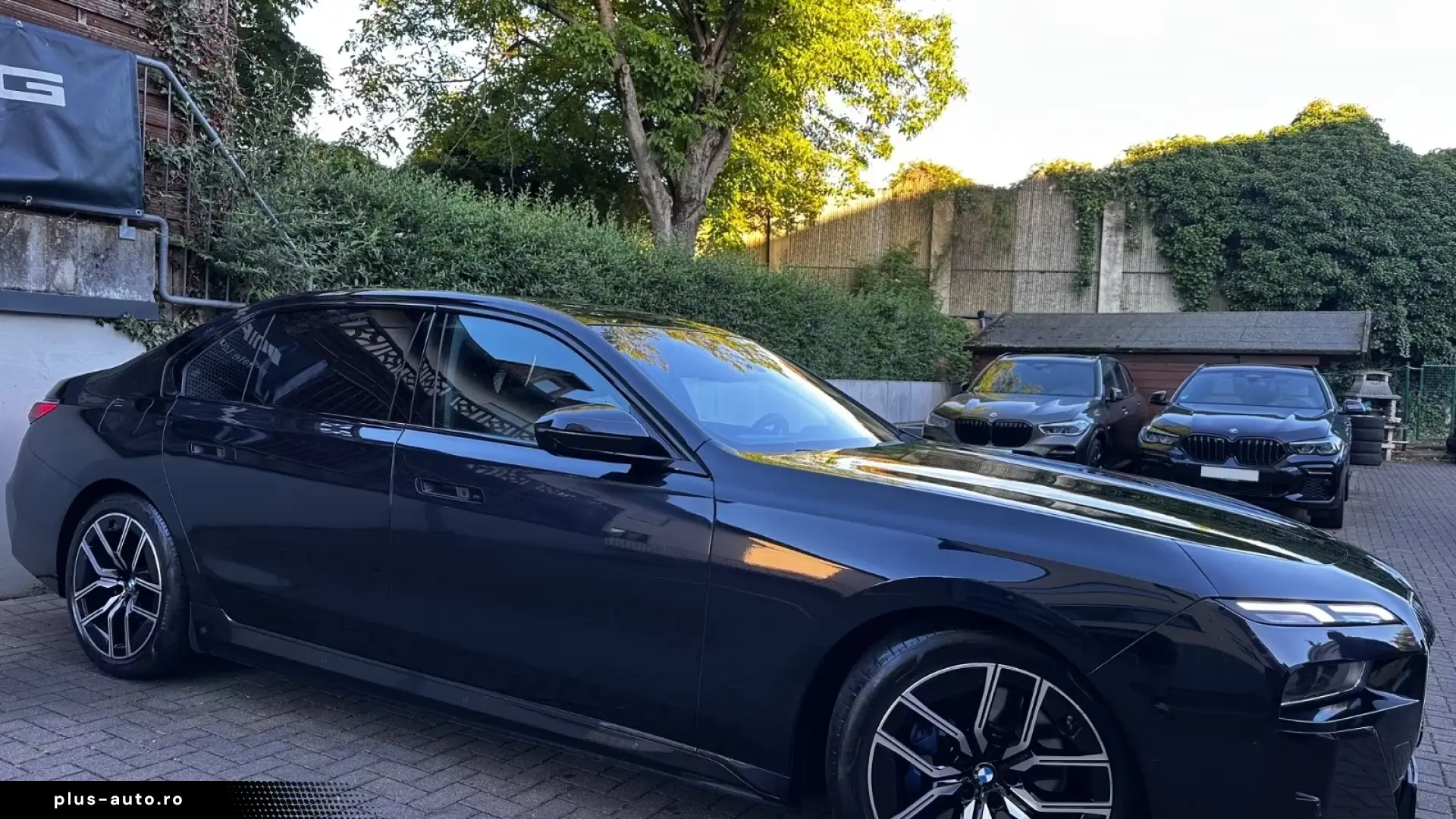 BMW 750e xDrive M TV Sky-Lounge Masaj Executive