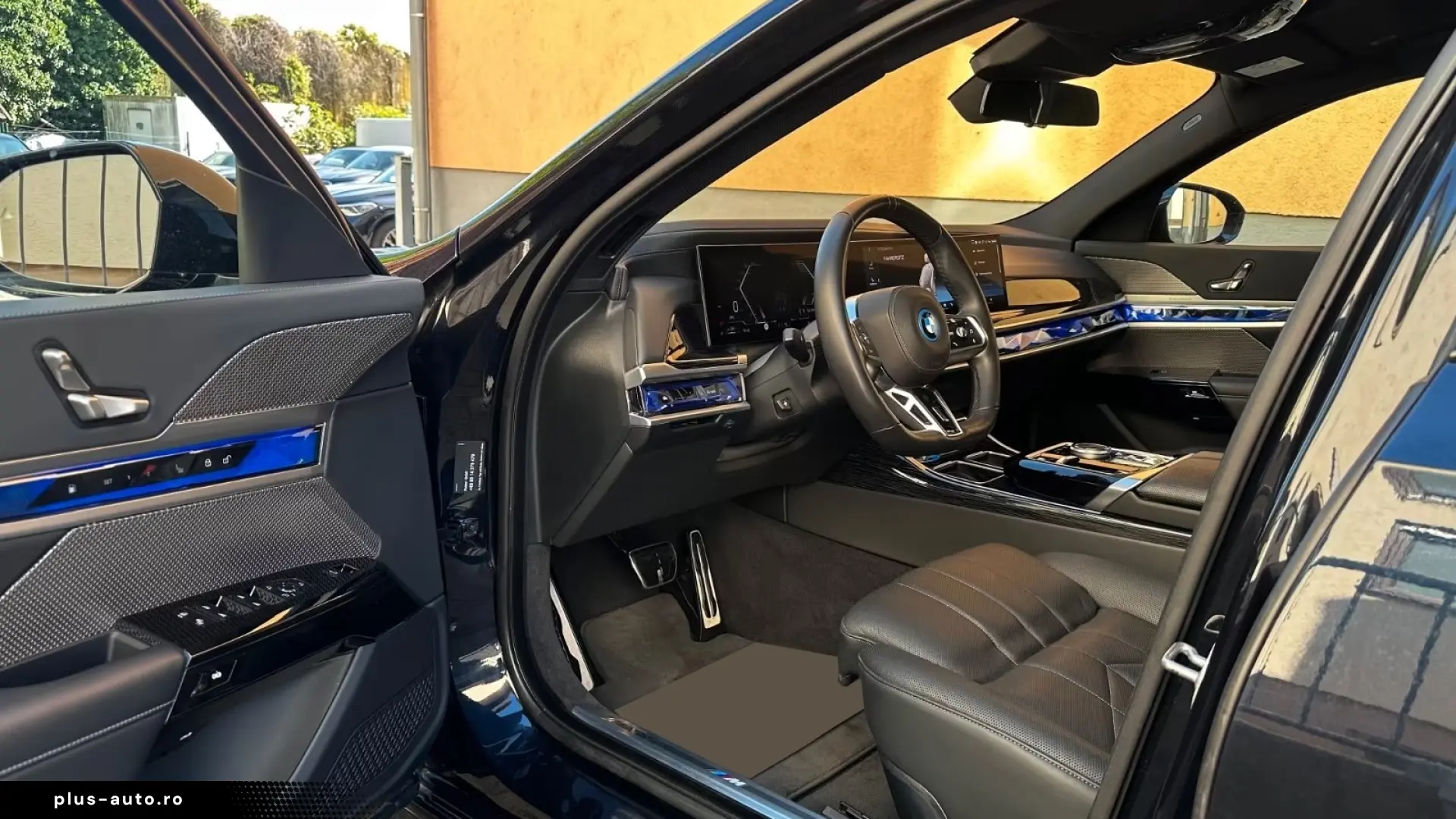 BMW 750e xDrive M TV Sky-Lounge Masaj Executive