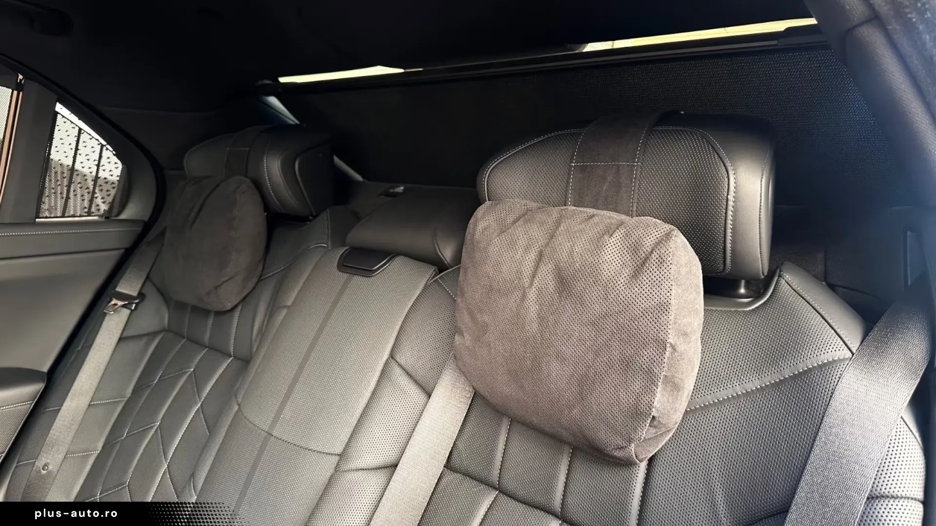 BMW 750e xDrive M TV Sky-Lounge Masaj Executive