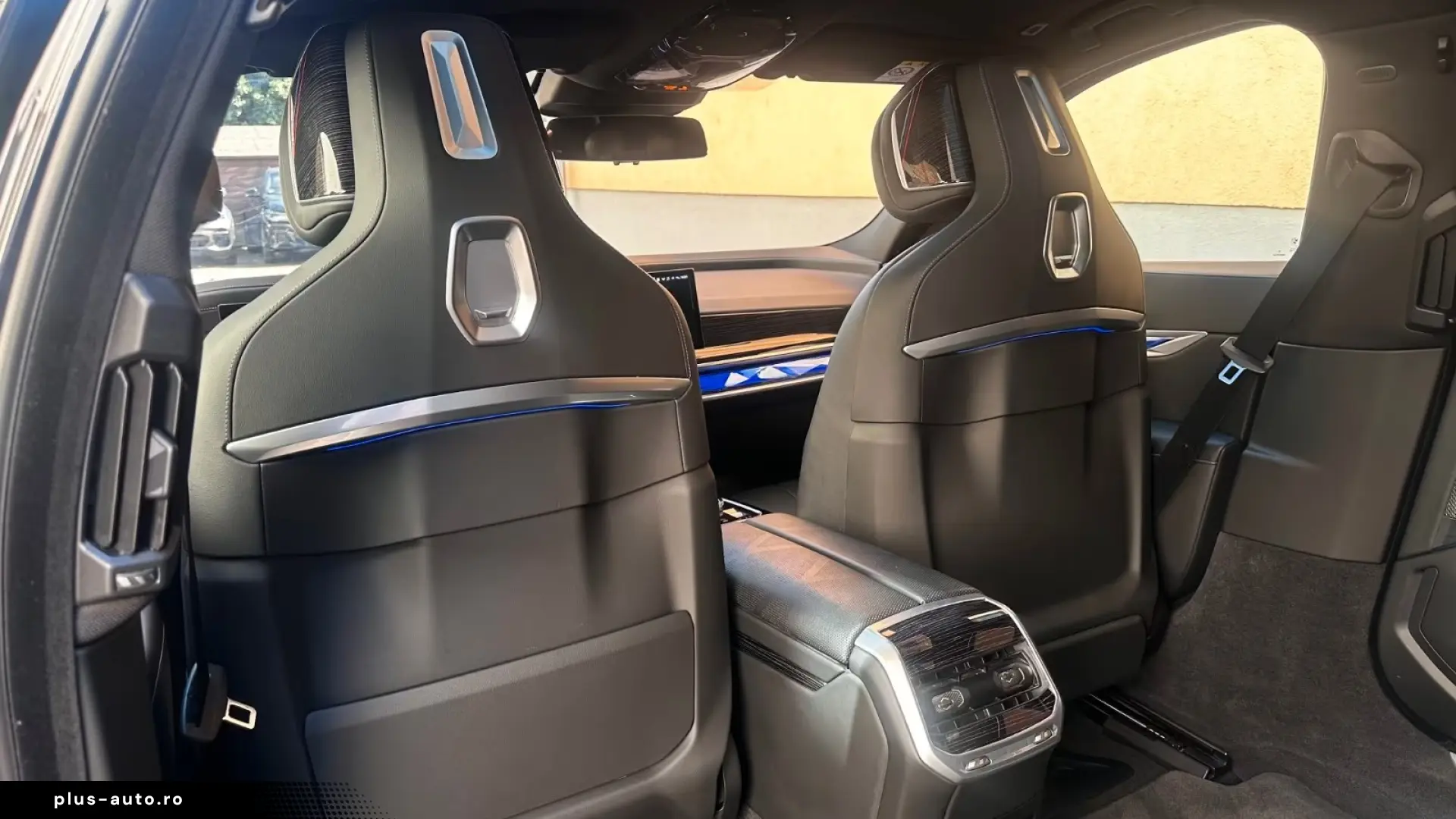 BMW 750e xDrive M TV Sky-Lounge Masaj Executive