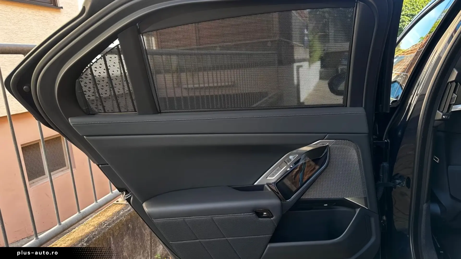 BMW 750e xDrive M TV Sky-Lounge Masaj Executive