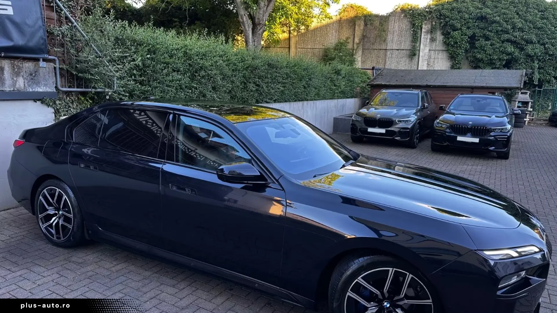 BMW 750e xDrive M TV Sky-Lounge Masaj Executive