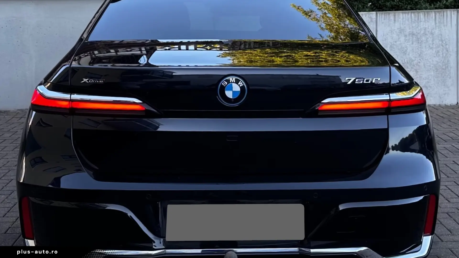 BMW 750e xDrive M TV Sky-Lounge Masaj Executive