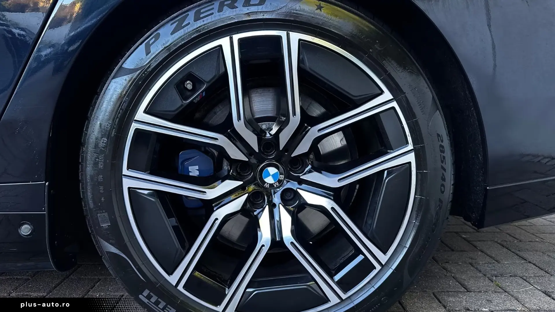 BMW 750e xDrive M TV Sky-Lounge Masaj Executive