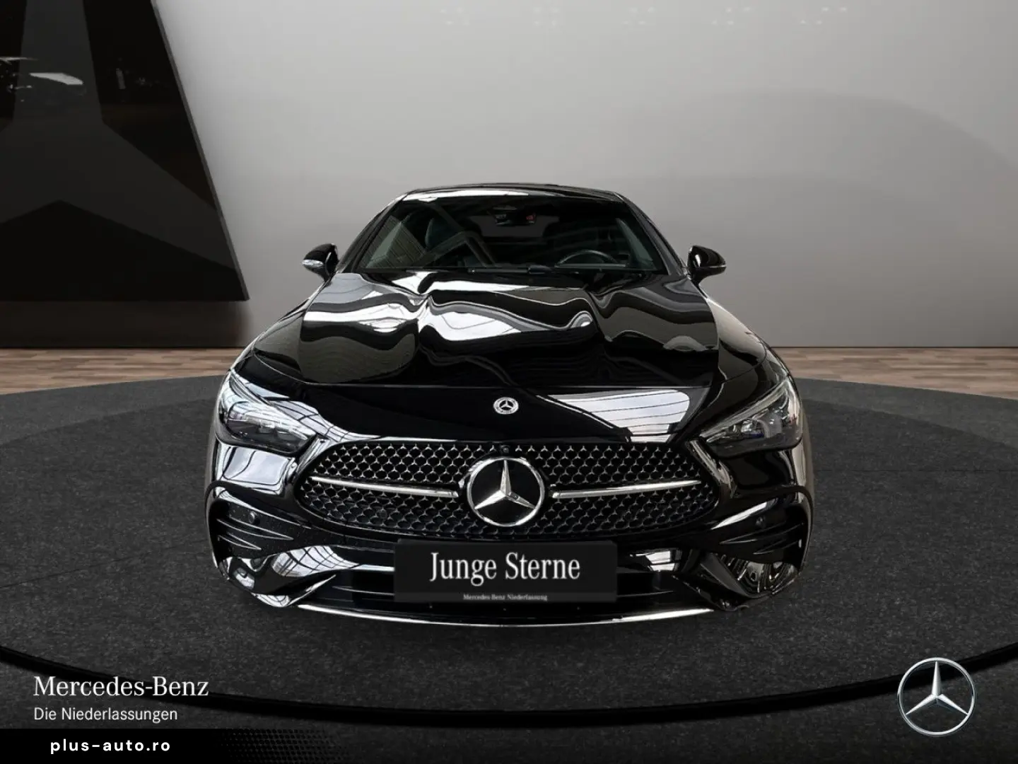 MERCEDES-BENZ CLE 200 Cp AMG Prem Pano HUD Digital Totwinkel