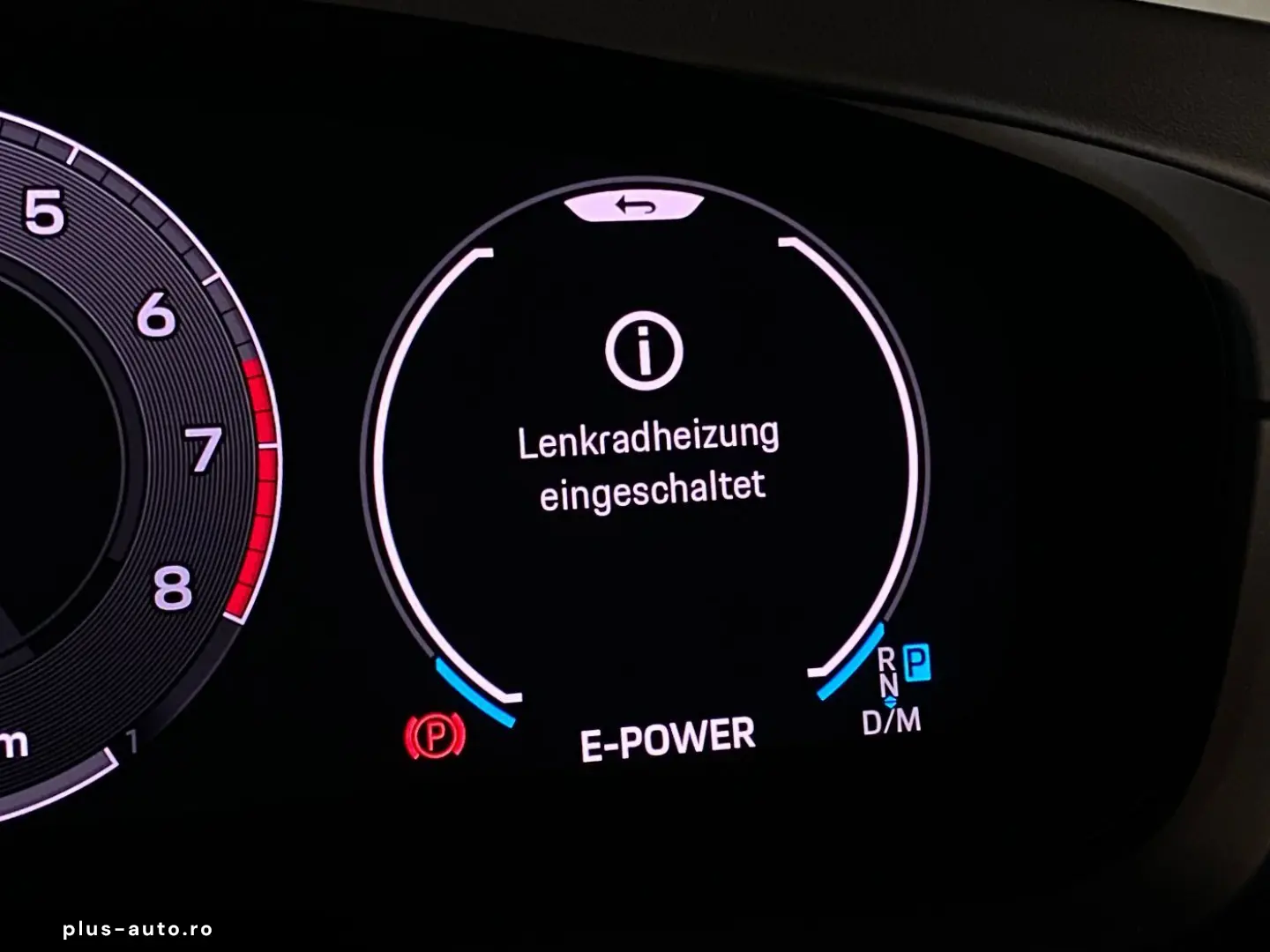 PORSCHE Cayenne S E-Hybrid  Hinterachslenkung  InnoDrive