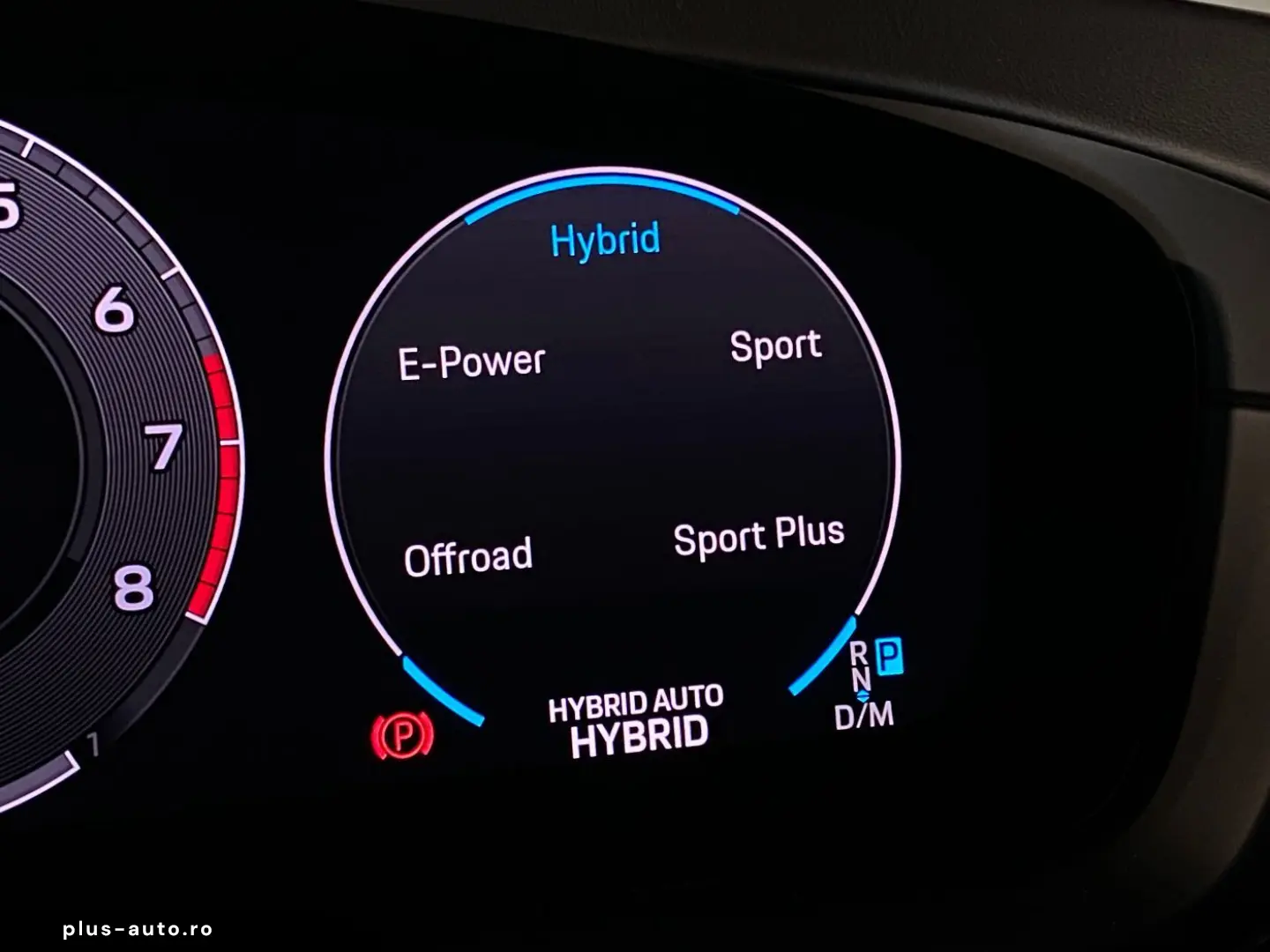 PORSCHE Cayenne S E-Hybrid  Hinterachslenkung  InnoDrive