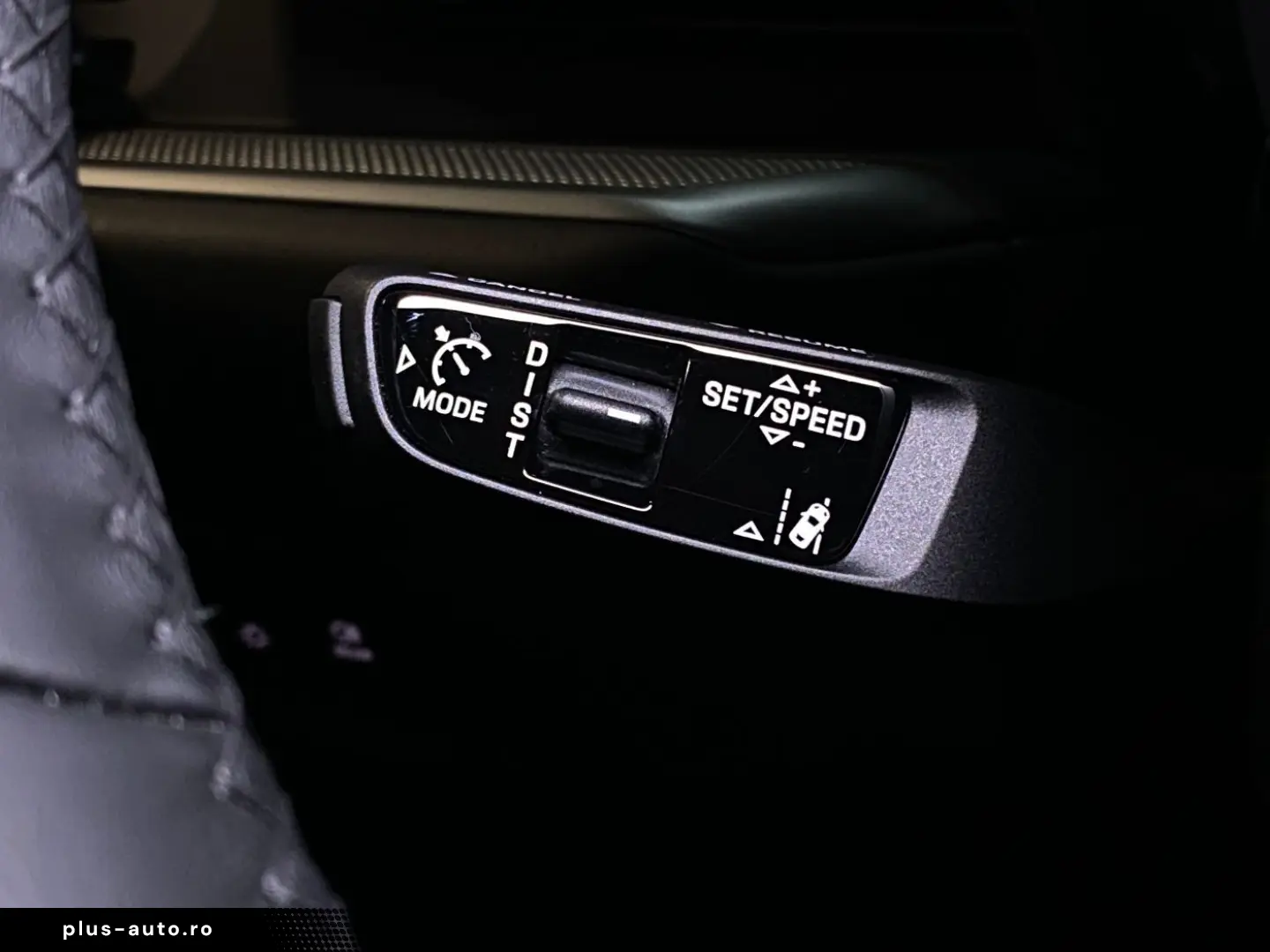 PORSCHE Cayenne S E-Hybrid  Hinterachslenkung  InnoDrive