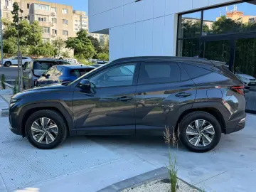 Hyundai Tucson Hybrid 1.6 L 230CP 4WD 6AT Style