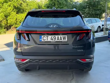 Hyundai Tucson Hybrid 1.6 L 230CP 4WD 6AT Style