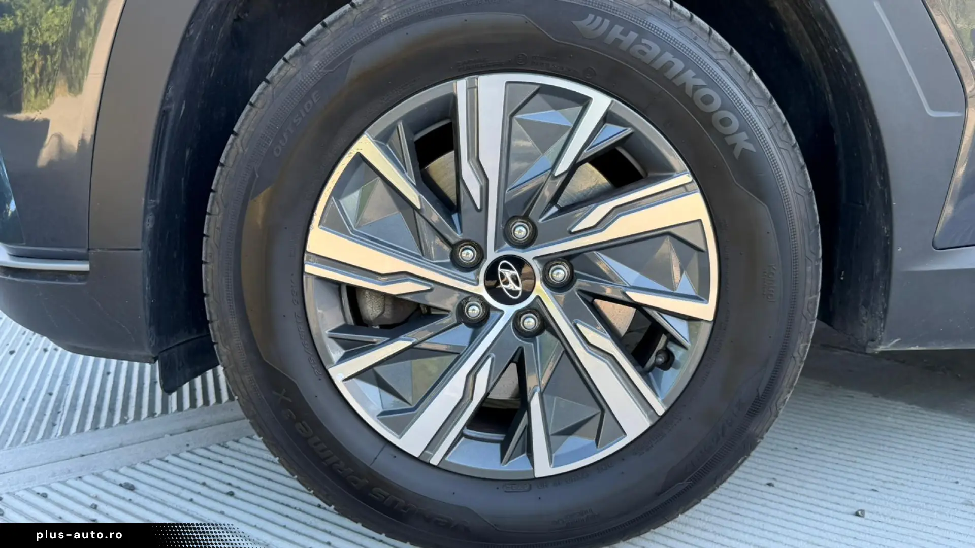 Hyundai Tucson Hybrid 1.6 L 230CP 4WD 6AT Style