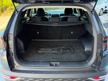 Hyundai Tucson Hybrid 1.6 L 230CP 4WD 6AT Style