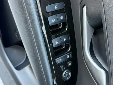 Hyundai Tucson Hybrid 1.6 L 230CP 4WD 6AT Style