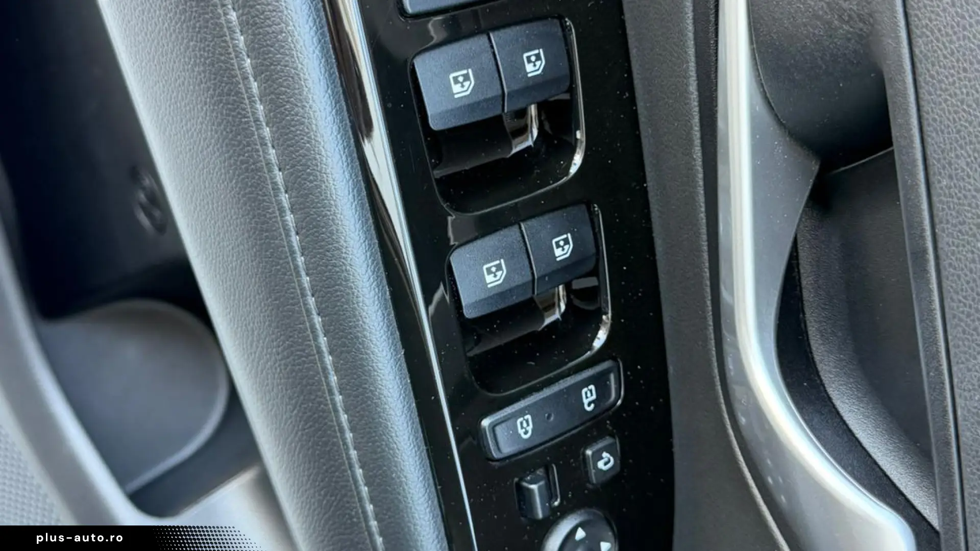Hyundai Tucson Hybrid 1.6 L 230CP 4WD 6AT Style