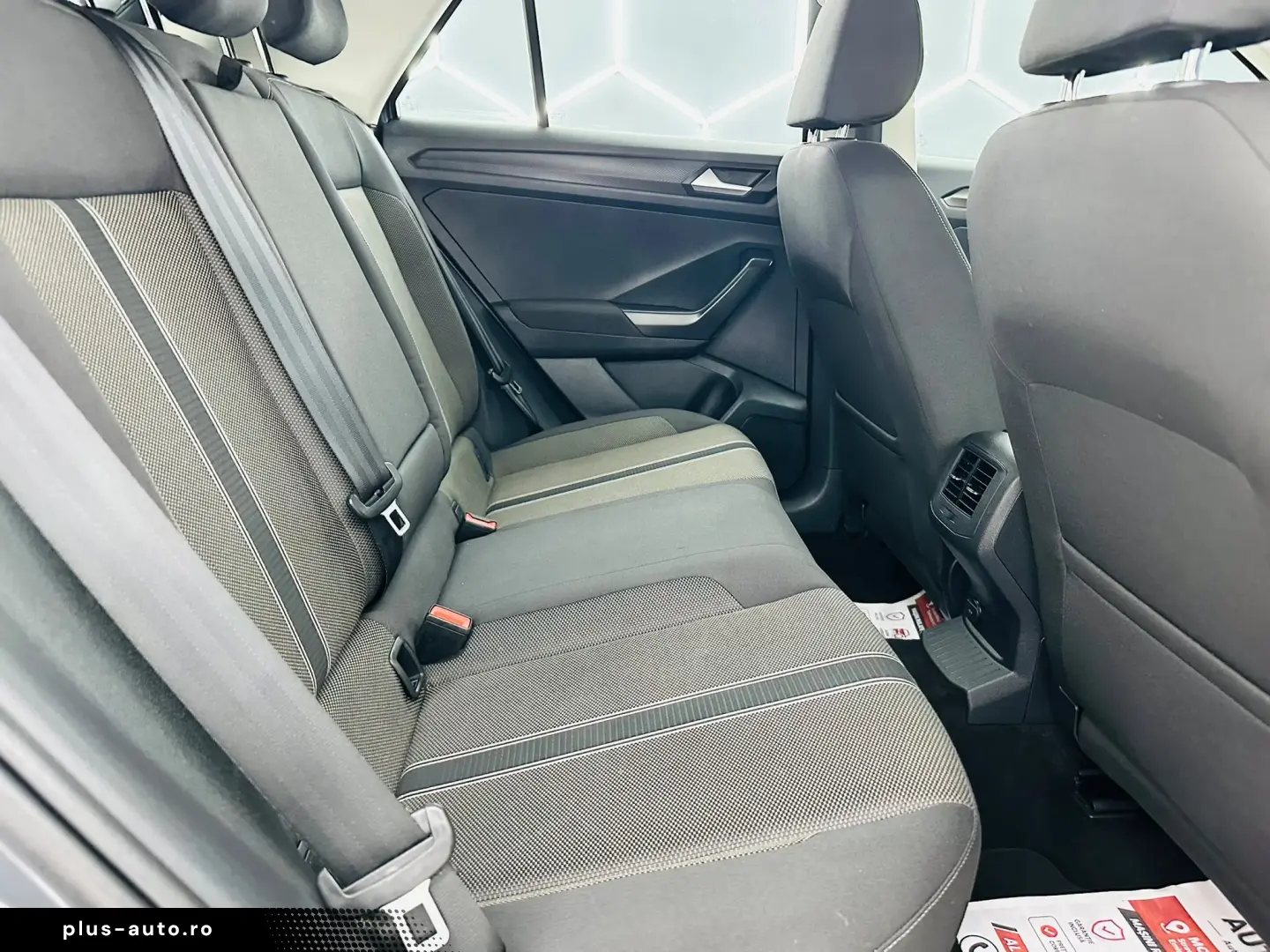 VOLKSWAGEN T-ROC 2018 1.0i E6 Garantie 12 Luni Rate Avans 0