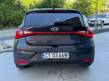 Hyundai i20 1.2 L 84CP 5DR LED Line