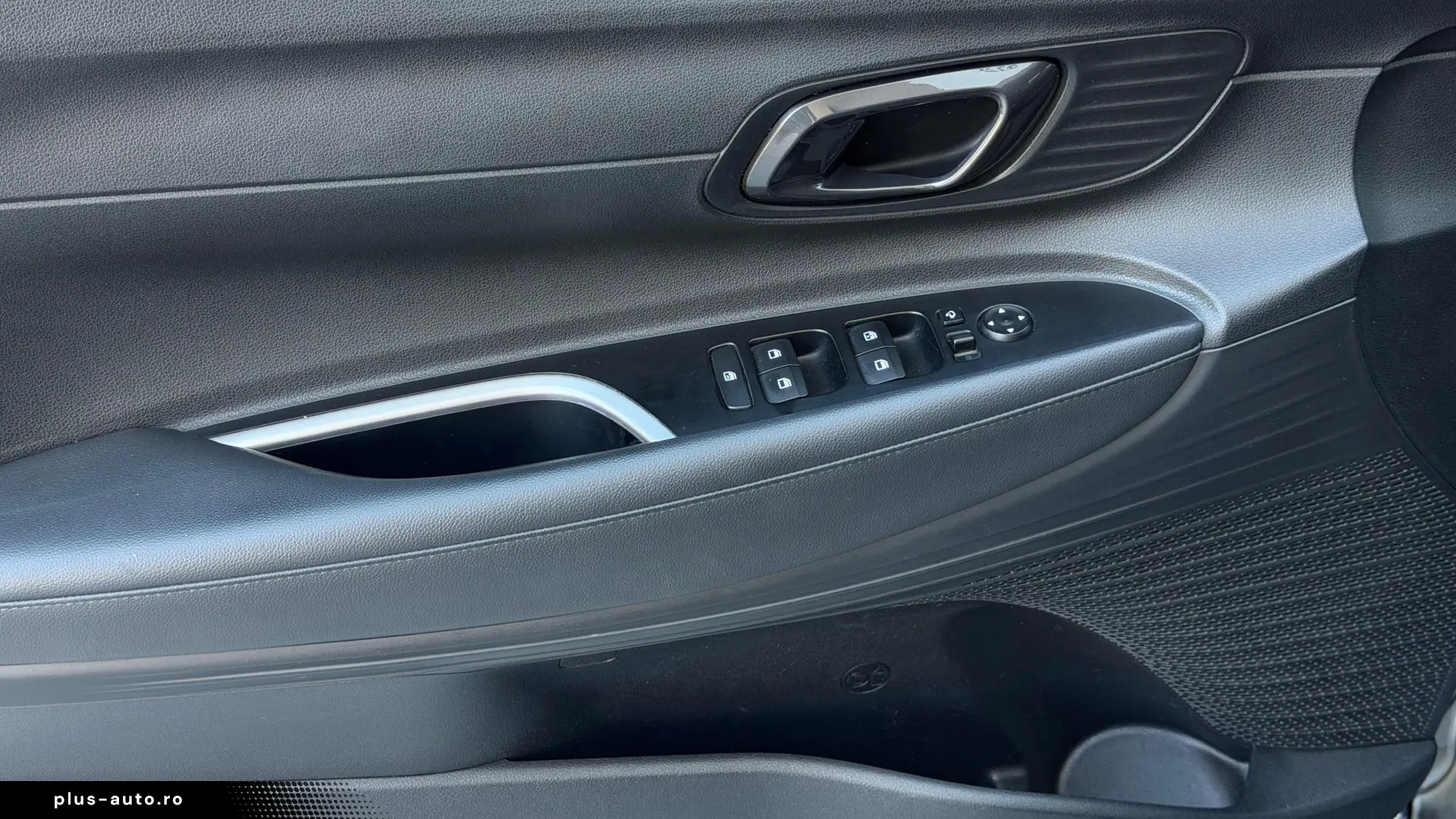 Hyundai i20 1.2 L 84CP 5DR LED Line