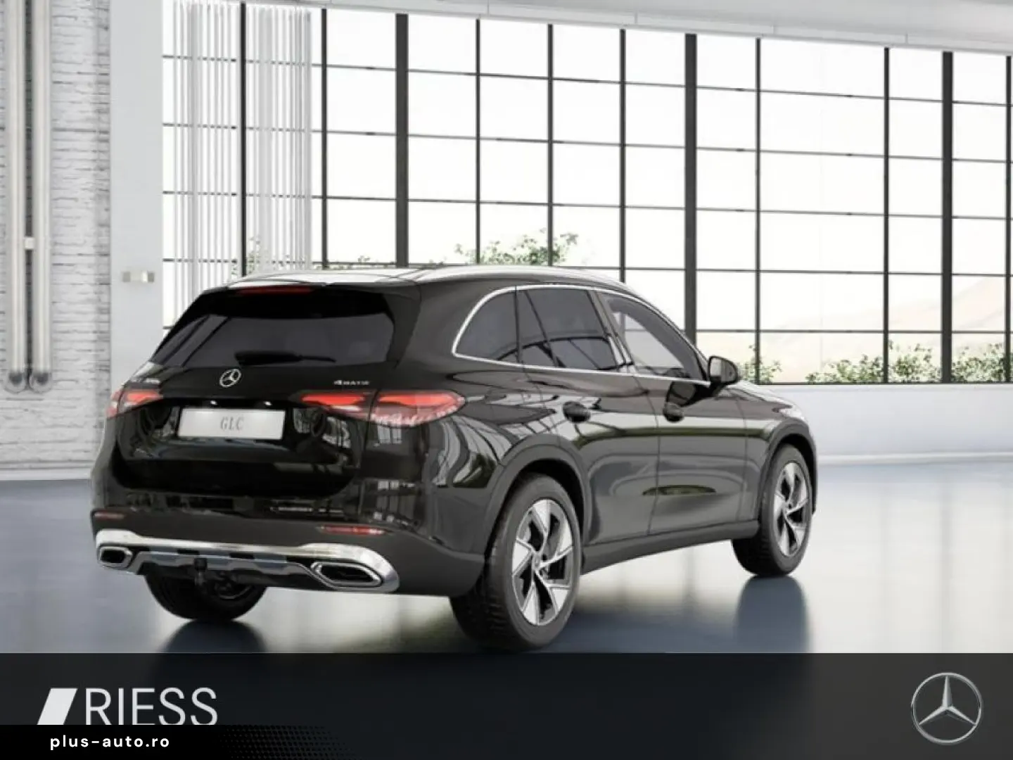 MERCEDES-BENZ GLC 300 e 4M TOP