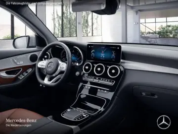 MERCEDES-BENZ GLC300de 4M Offroad AMG Pano Dist Sitzkli 360