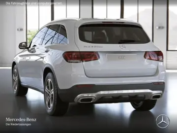 MERCEDES-BENZ GLC300de 4M Offroad AMG Pano Dist Sitzkli 360