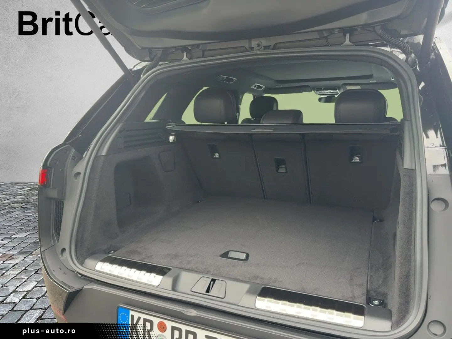 LAND ROVER Range Rover Sport D300 SE Luft 23   Stormer Pack