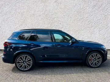 BMW X5 xDrive40d M Sport Soft Close-HUD-360-Pano